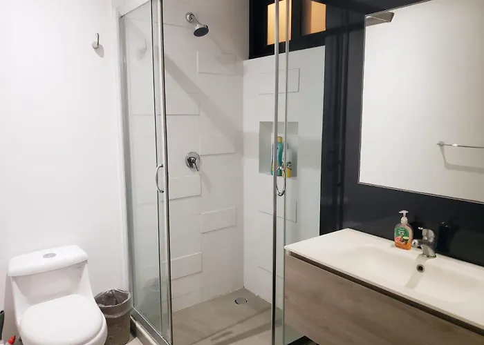 Aparthotel Aura With Balcony, Pool, Gym & Sauna 3*